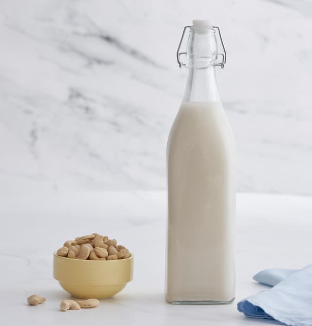 Homemade Cashew Milk