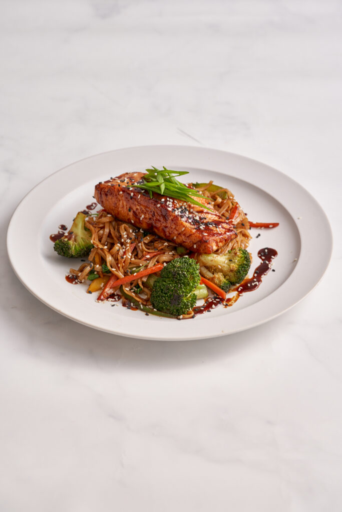 Salmon Teriyaki with Noodles and Veggies