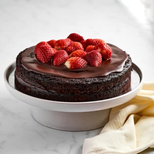 Flourless Chocolate and Strawberry Cake