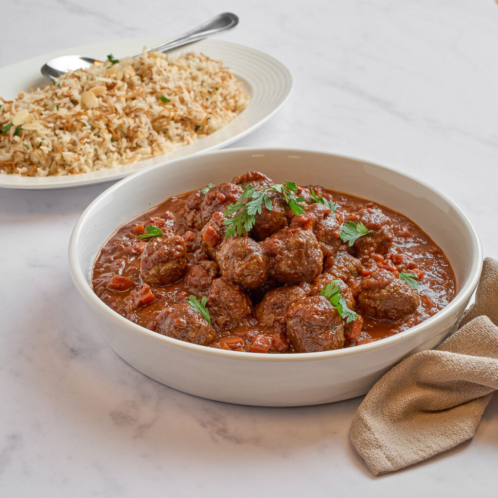 Oriental Meatballs with Brown Vermicelli Rice