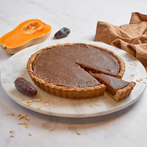 Cinnamon Date Pumpkin Pie