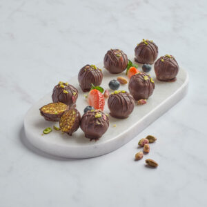 Healthy Pistachio Date Truffles